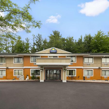 Days Inn & Suites By Wyndham Stevens Point Kültér fotó
