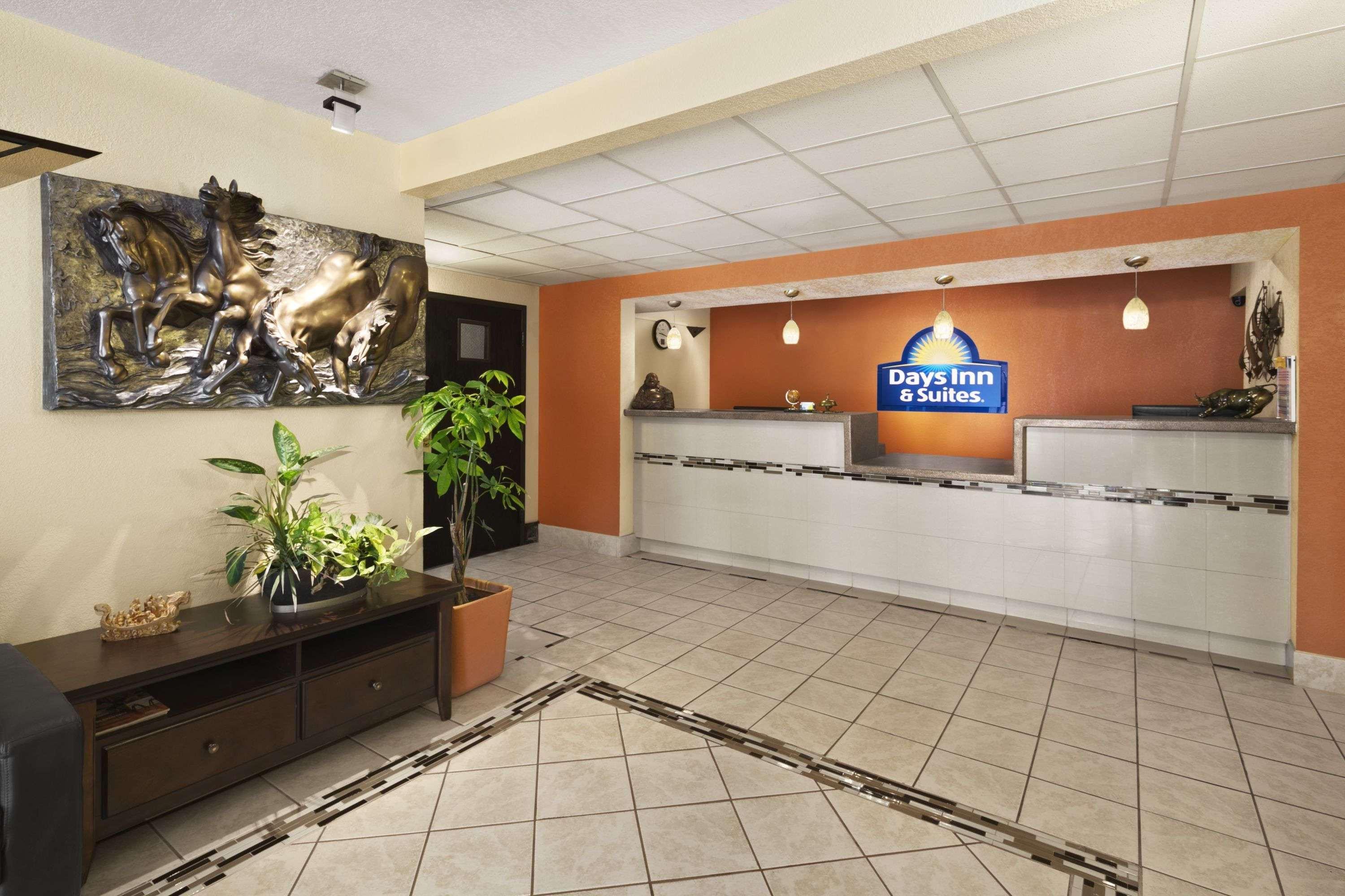 Days Inn & Suites By Wyndham Stevens Point Kültér fotó