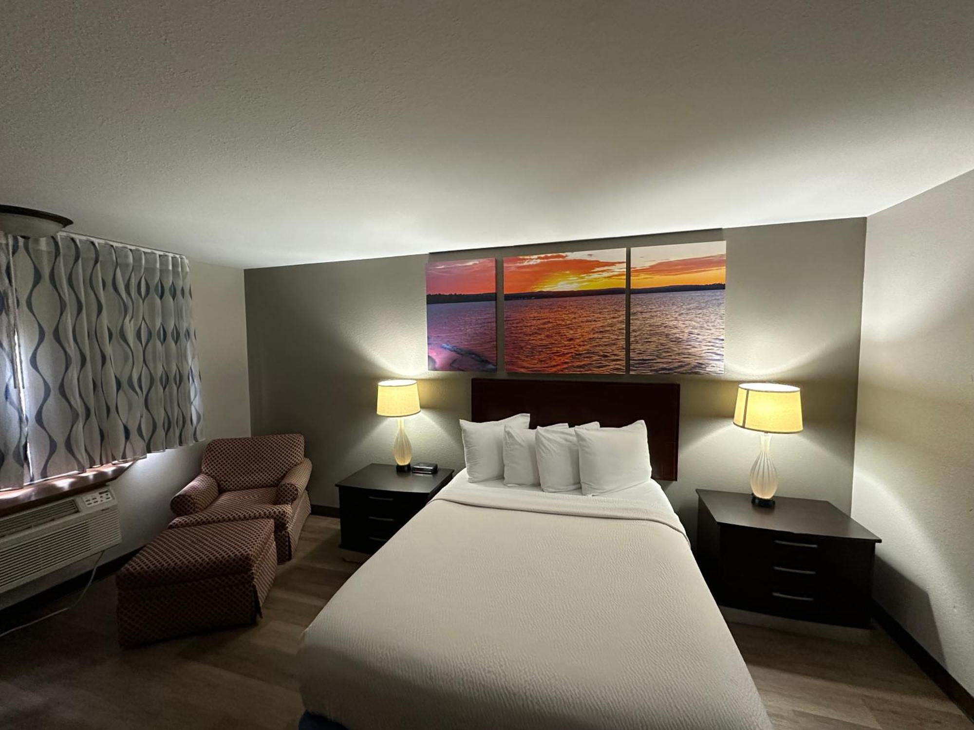Days Inn & Suites By Wyndham Stevens Point Kültér fotó