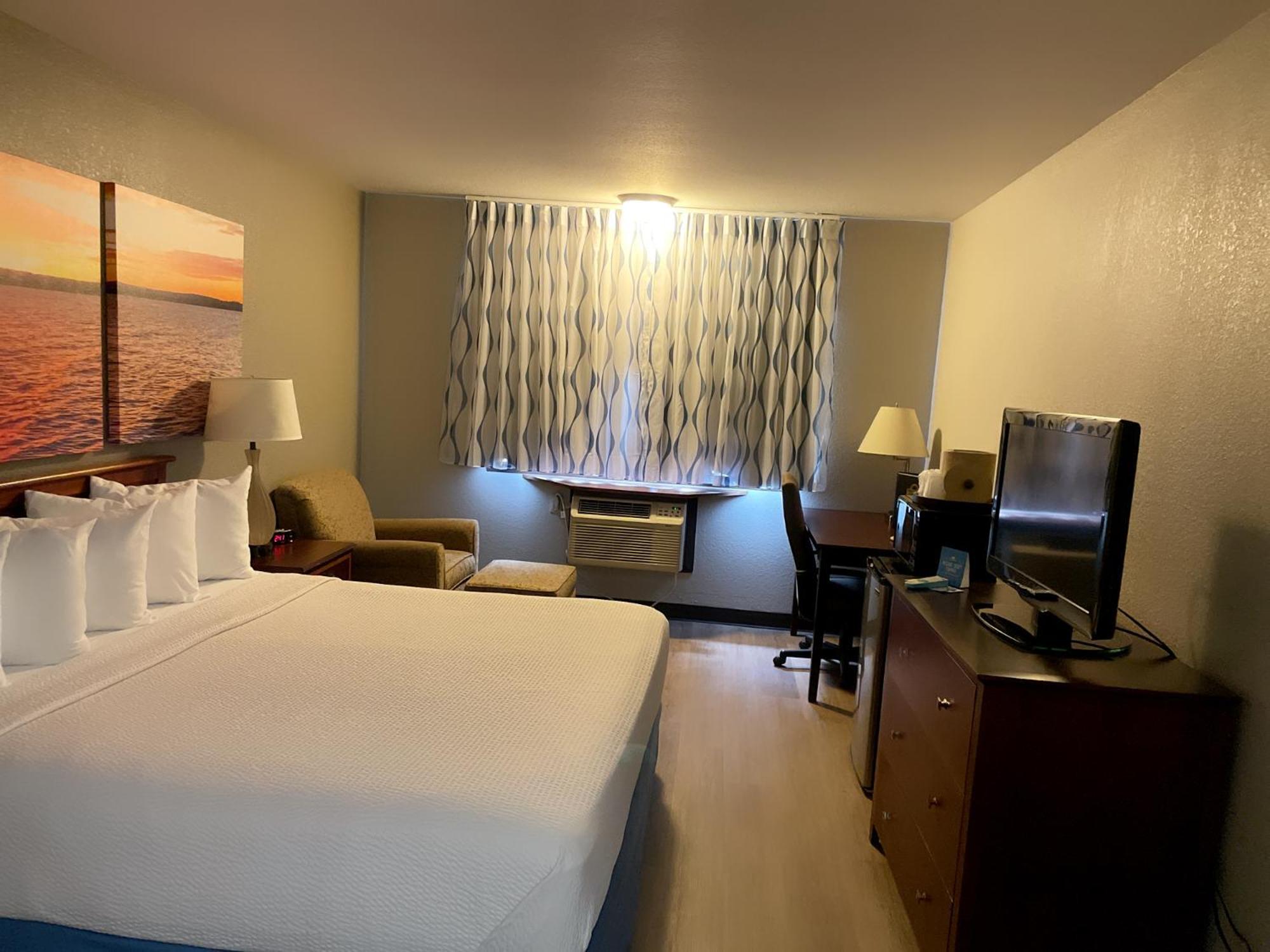 Days Inn & Suites By Wyndham Stevens Point Kültér fotó